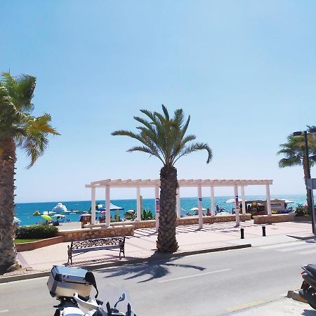 Apartamento Carvajal Beach ฟูเอนฮิโรลา ภายนอก รูปภาพ