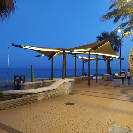 Apartamento Carvajal Beach ฟูเอนฮิโรลา ภายนอก รูปภาพ