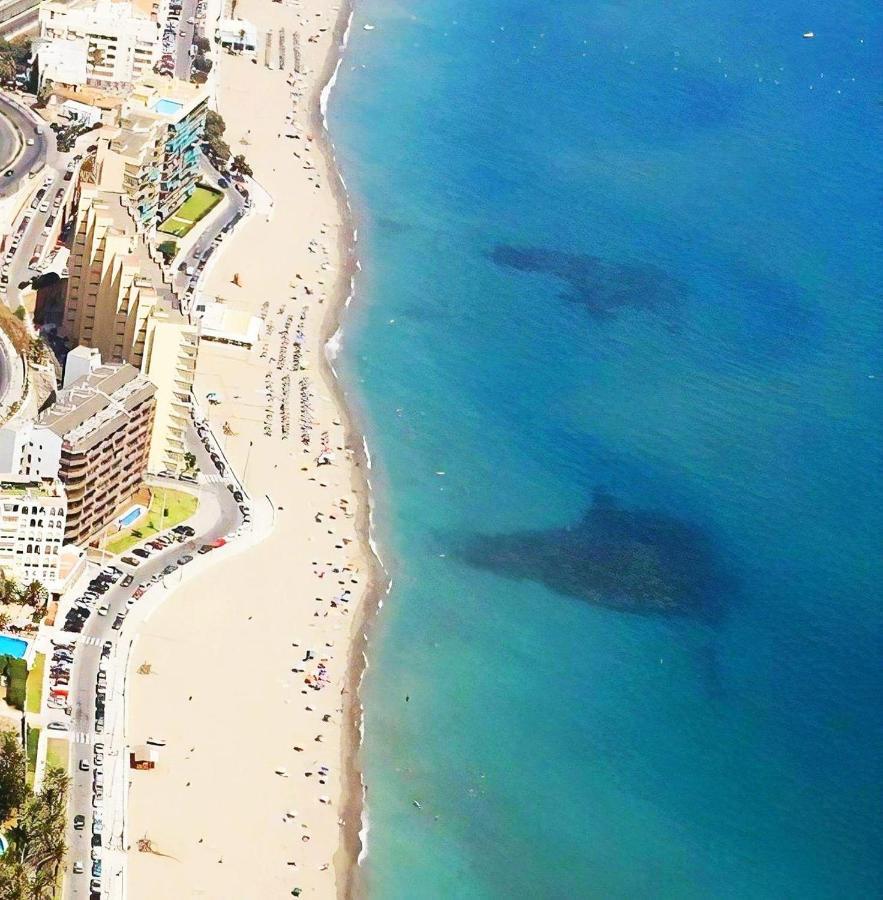 Apartamento Carvajal Beach ฟูเอนฮิโรลา ภายนอก รูปภาพ