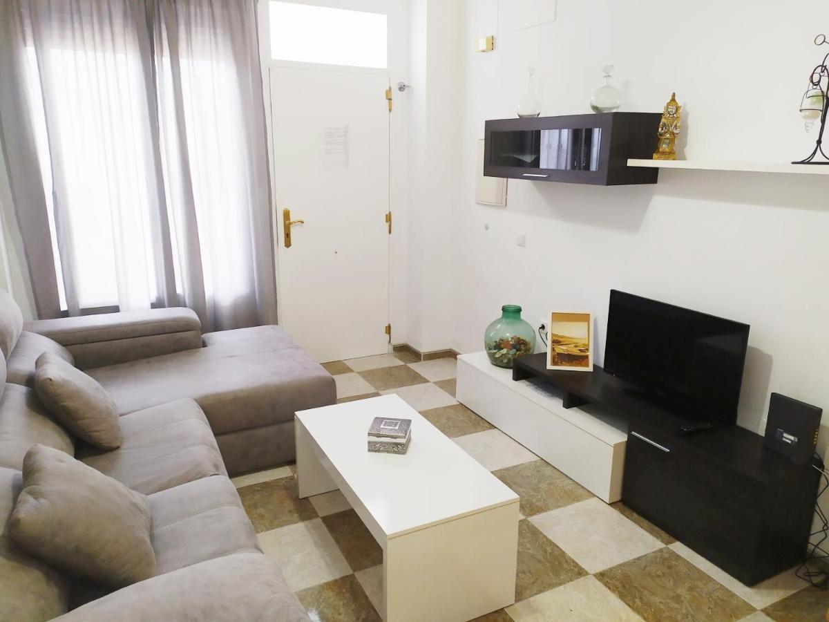 Apartamento Carvajal Beach ฟูเอนฮิโรลา ภายนอก รูปภาพ