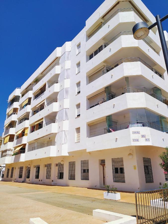 Apartamento Carvajal Beach ฟูเอนฮิโรลา ภายนอก รูปภาพ
